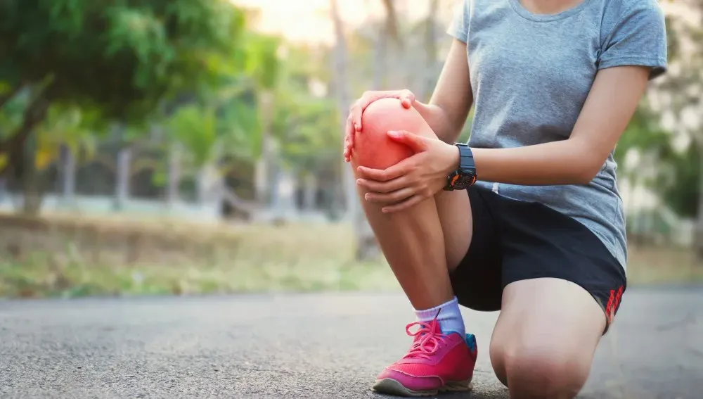 Bad Habits That Could Be Making Your Knee Pain Worse